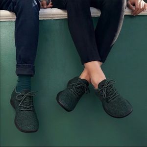 Allbirds dark green wool shoes. Like new!